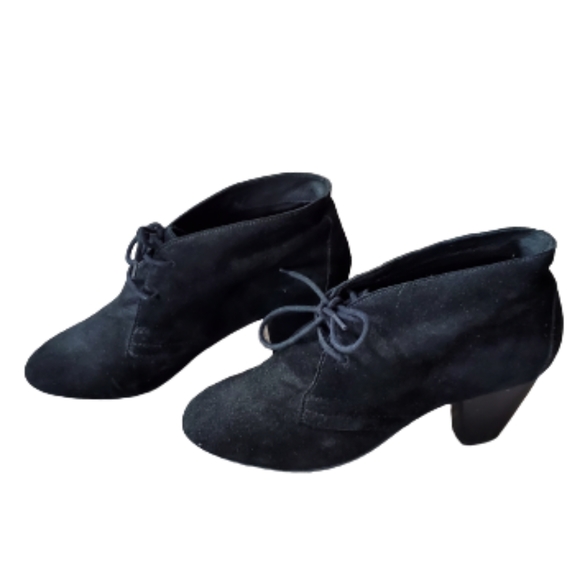 BLACK SUEDE LACE UP HIGH HEEL OXFORD SHOES ( SIZE ALDO - 8.5) - Picture 4 of 7